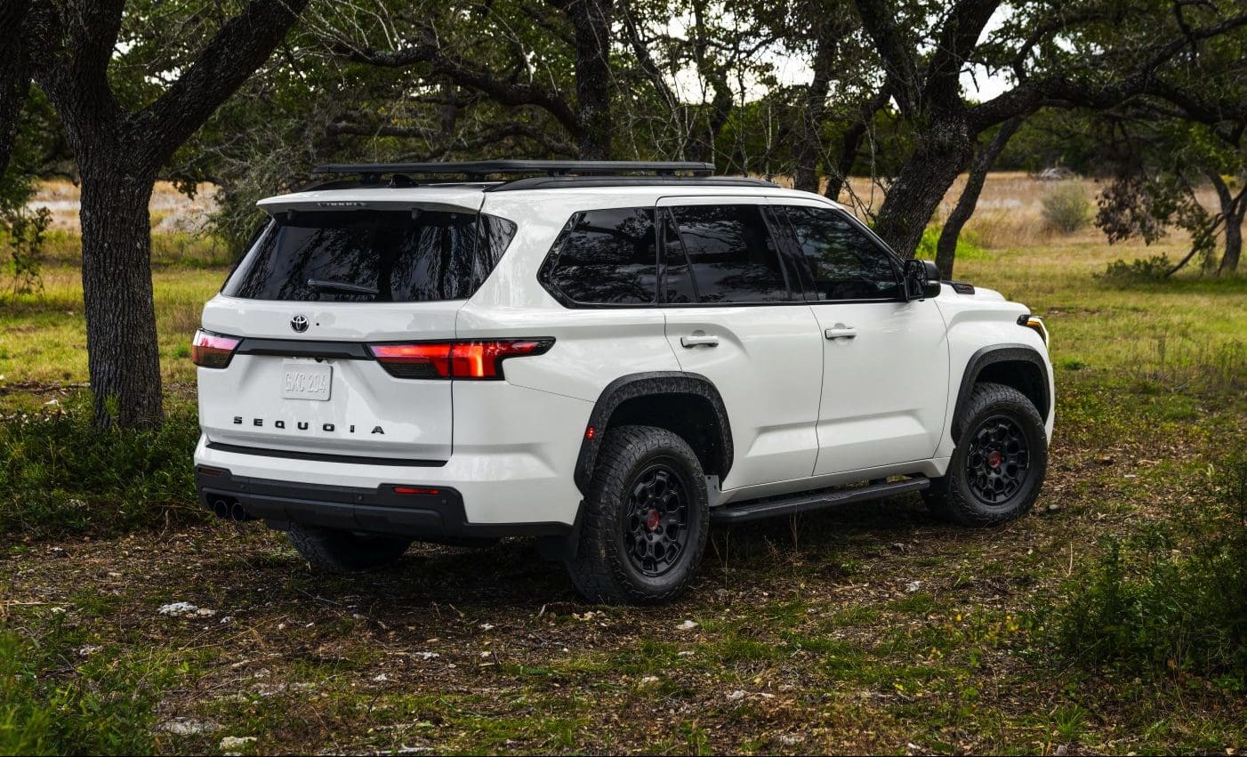 2023 4runner Frame Suave Suvs Toyota Unveils 2023 Sequoia With Body On Frame Chassis Similar Architecture To Tundra Collision Repair Magazine