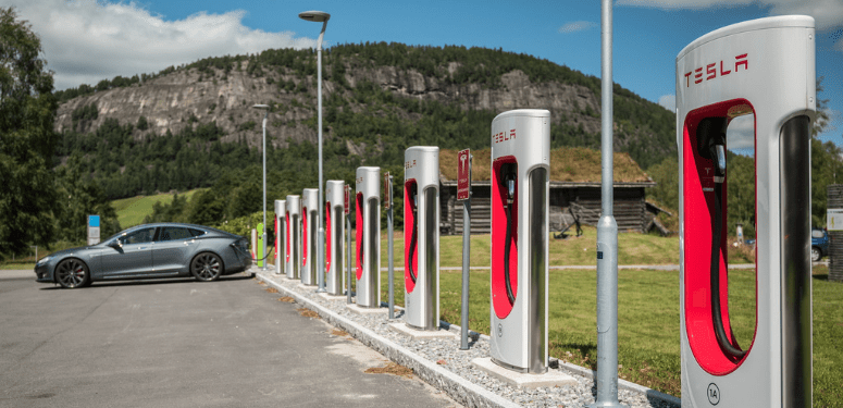 Tesla Adds New Magic Dock Location and Switches to kWh Billing in Canada